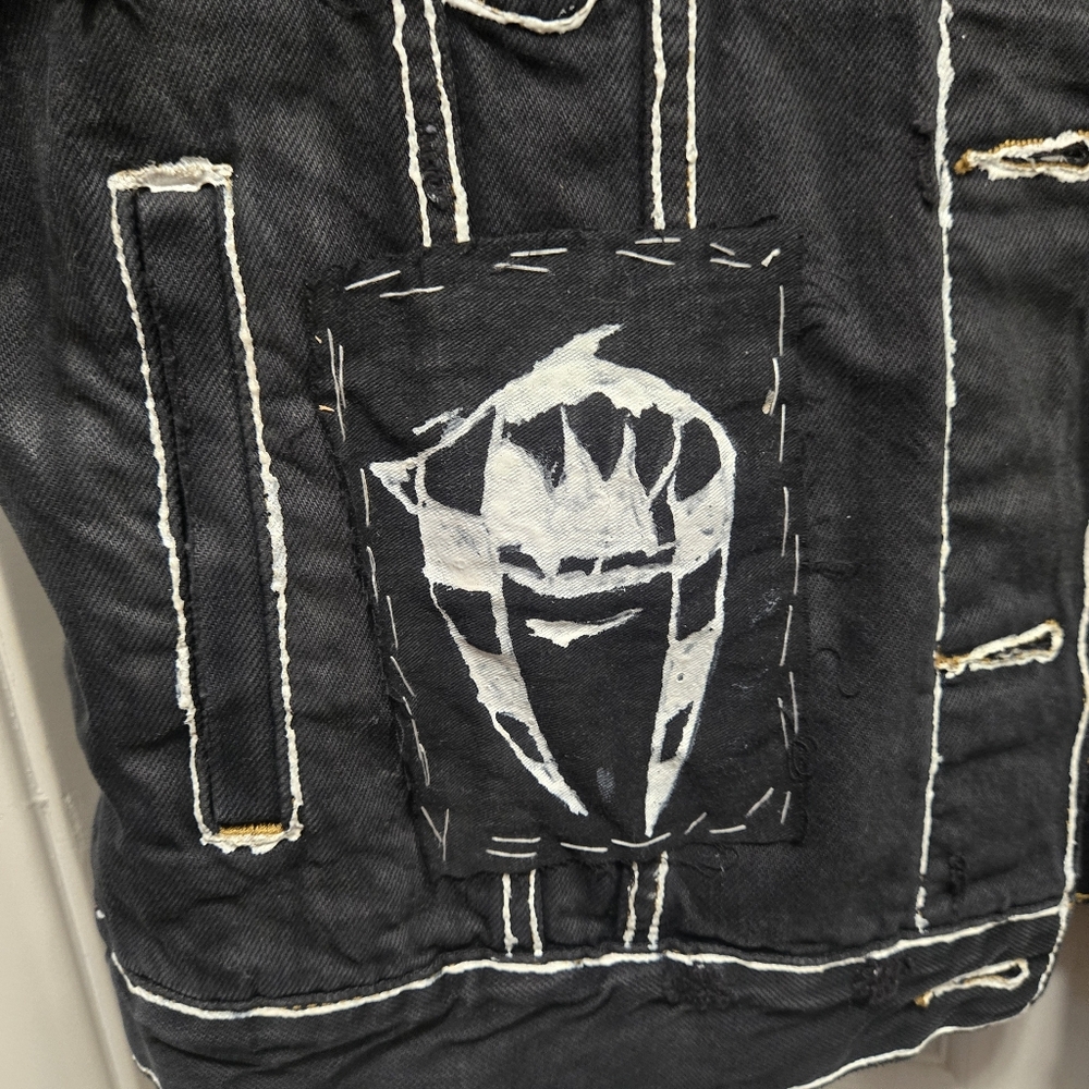 Levi's vest with custom artwork size L - Picture 6 of 12